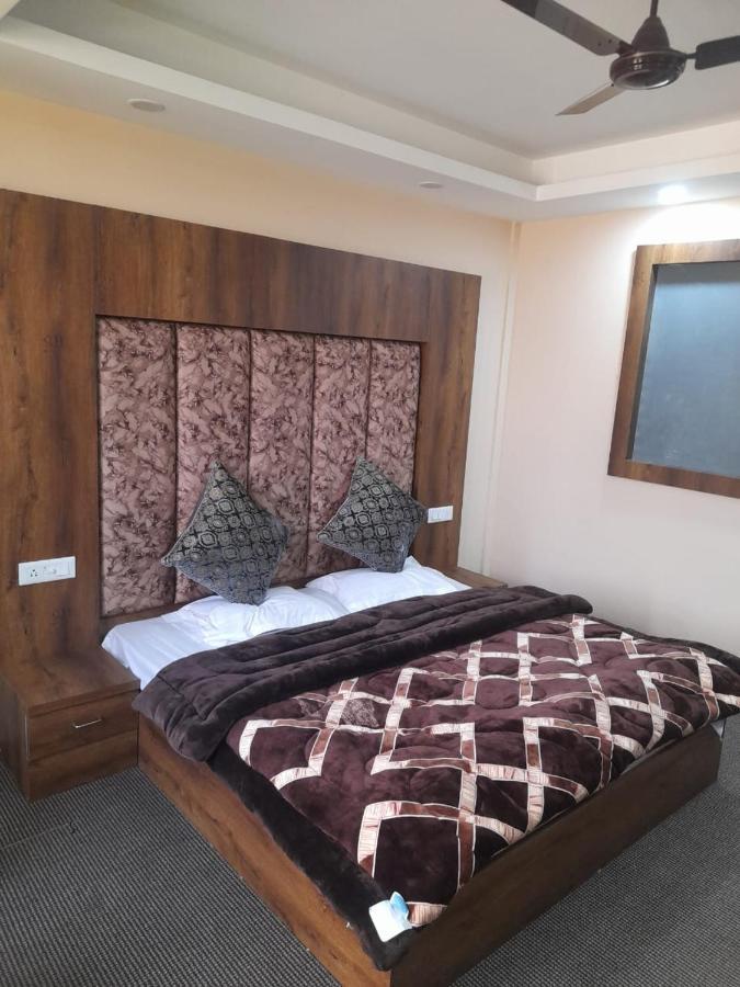 Hotel Zoon Dabb Srinagar Airport Kashmir Exterior foto