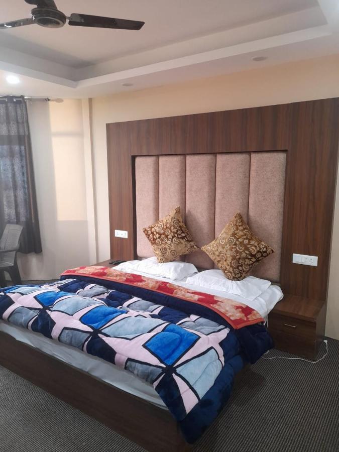 Hotel Zoon Dabb Srinagar Airport Kashmir Exterior foto
