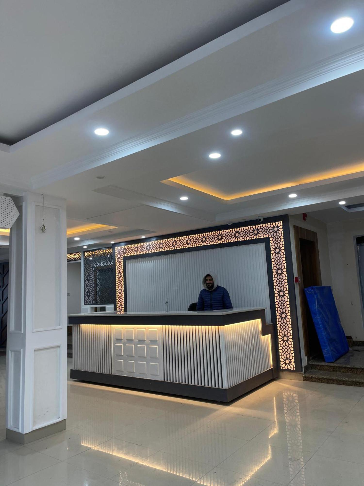 Hotel Zoon Dabb Srinagar Airport Kashmir Exterior foto